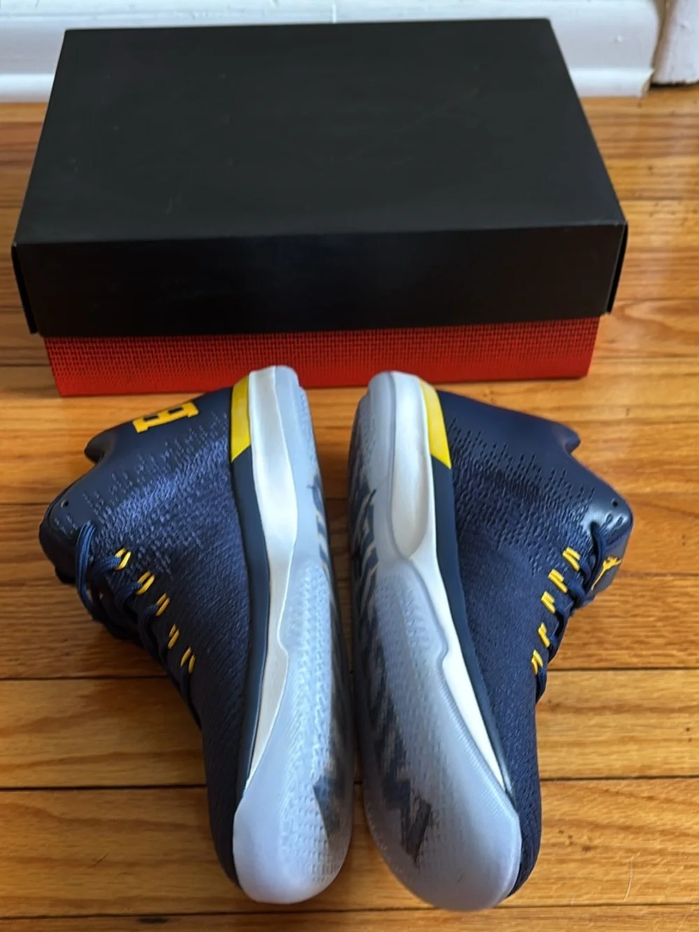 New in Original Box Nike Men's Navy and Yellow Athletic Basketball Shoes